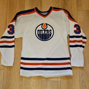 CCM Edmonton Oilers Vintage Jersey Retired Number Al Hamilton